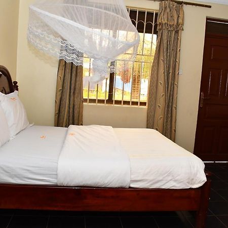 Florida Hotel Zaana Кампала Екстер'єр фото